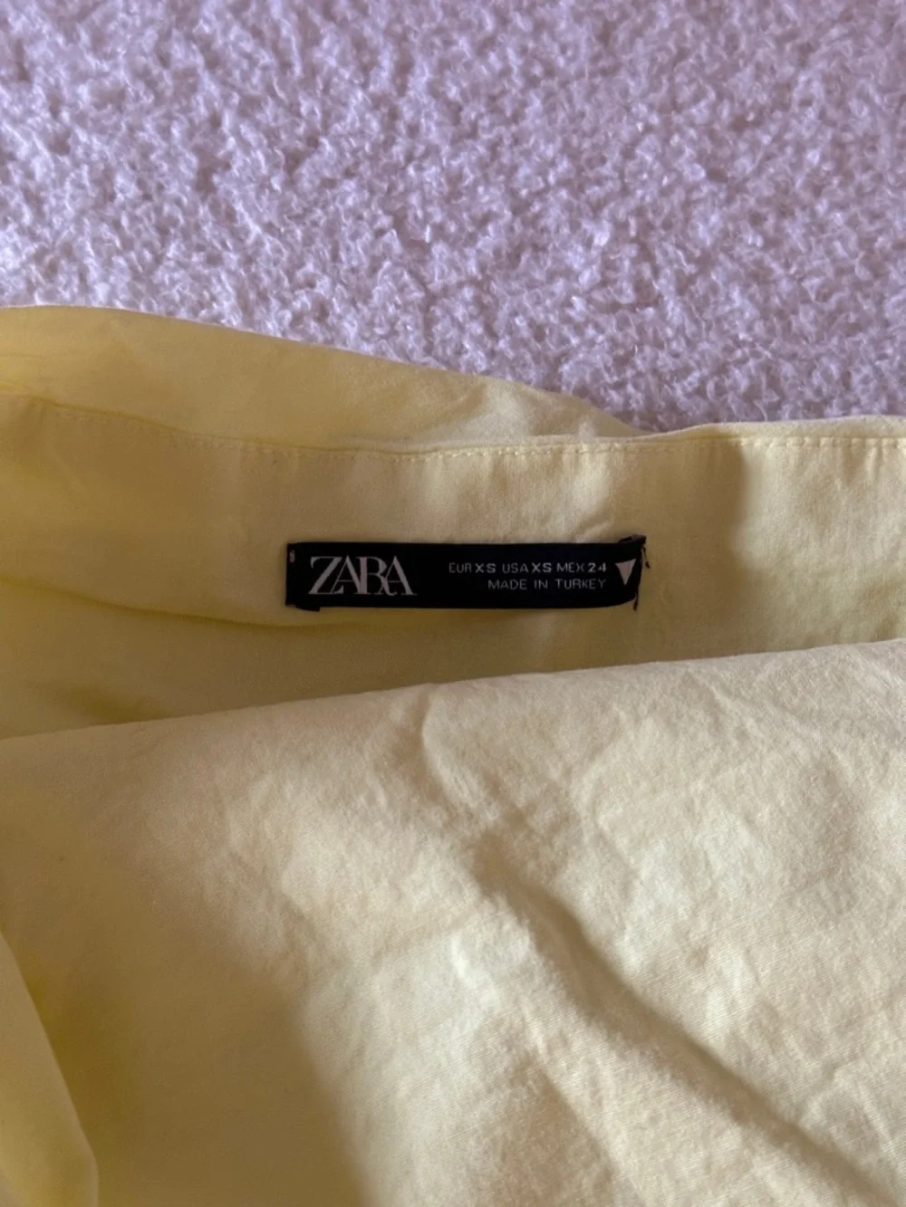 Zara Yellow One-Shoulder Ruched Top - Picture 2 of 3